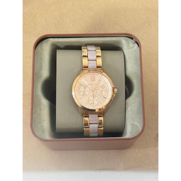 Michael Kors MK6818 Rose Gold-Tone and Acetate Watch - Picture 1 of 4